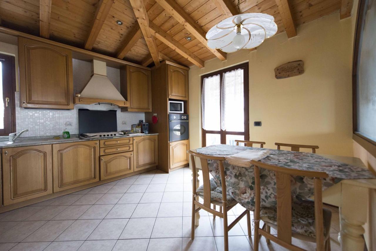 Goccia Di Resina #Sharingorobie Lägenhet Serina  Exteriör bild